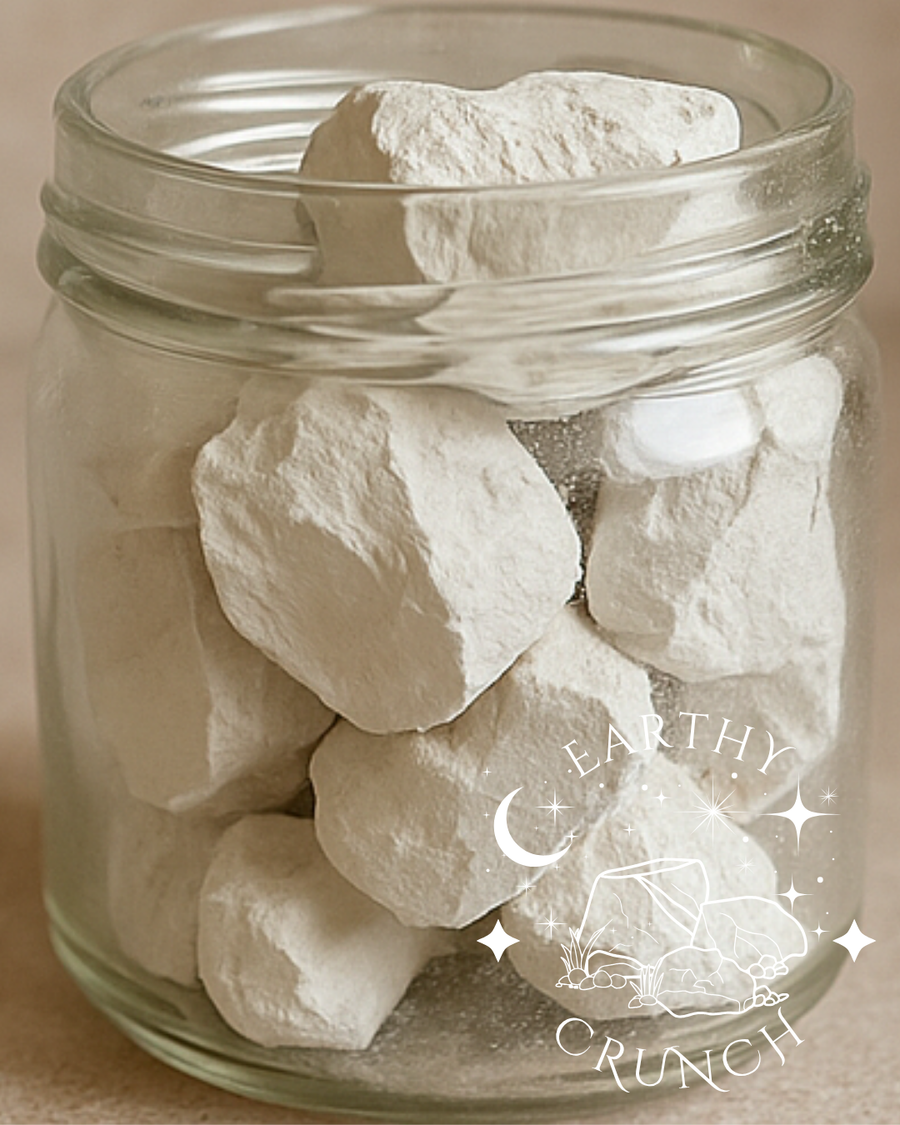 What actually makes clay crunchy (the mineral bit)