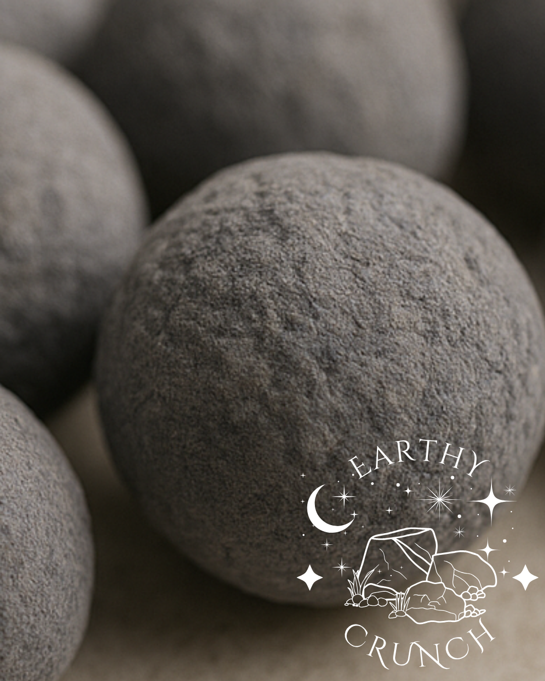 Double Delight (A.k.a. Grey Mantle) - Smoky Cementy Indian Clay treats