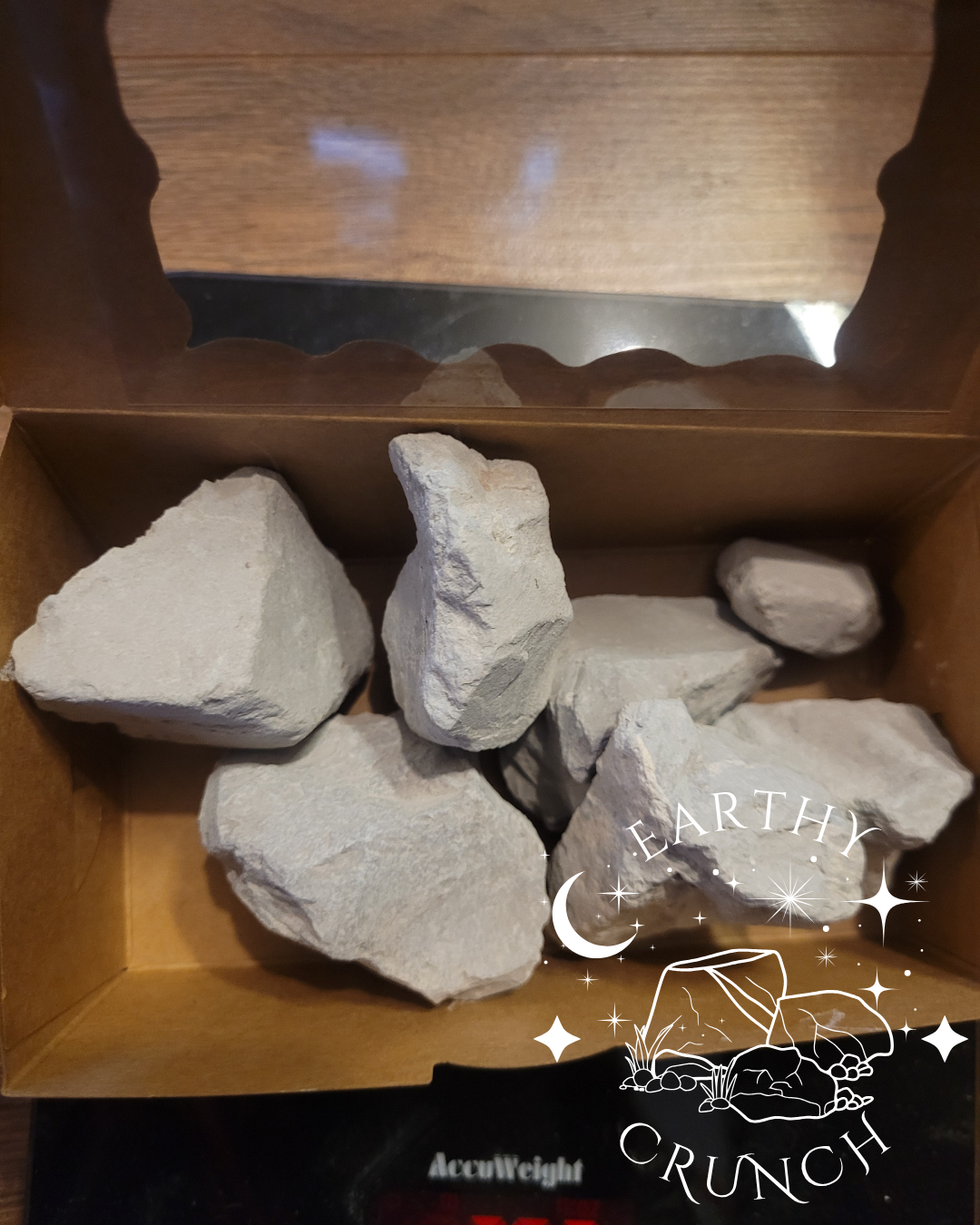 Elephant Clay - Cementy Indian clay chunks