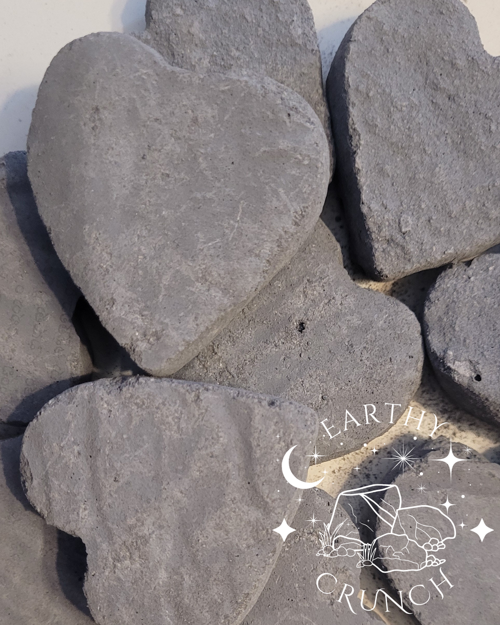Blackurrants Treats - Smoky Indian clay treats