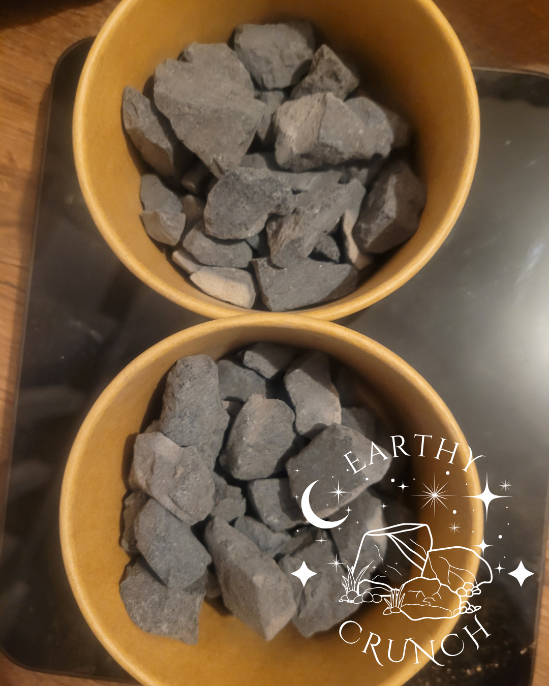 Black Star Clay - Bold smoky Indian clay chunks