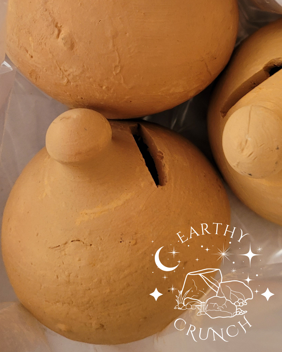 Mini Whole Gullak Terracotta Clay Pots (125g)- Edible clay pots for Pica