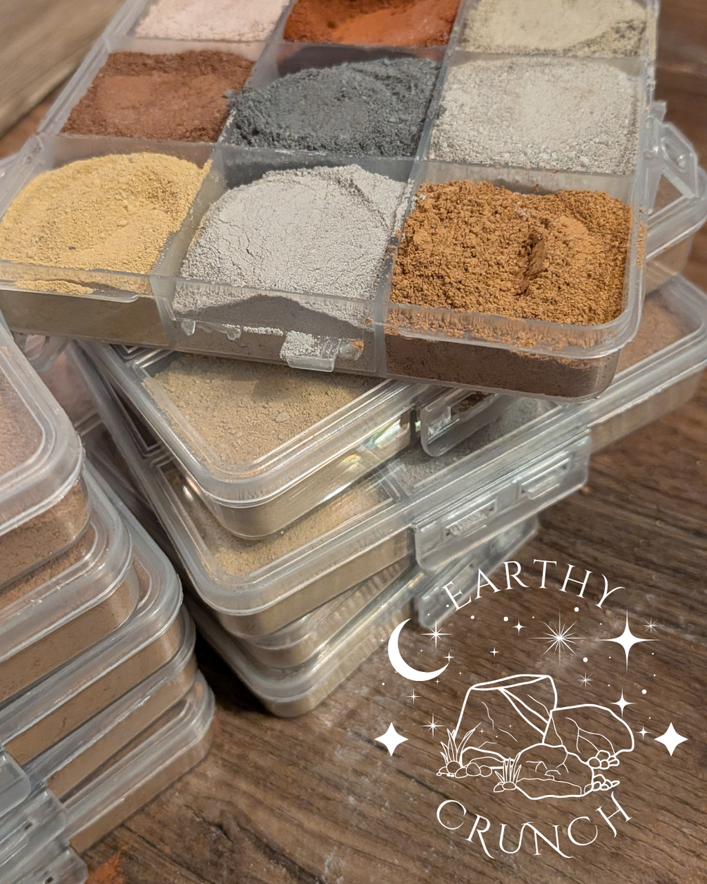 9 Indian Clay Powder and Dust Sampler