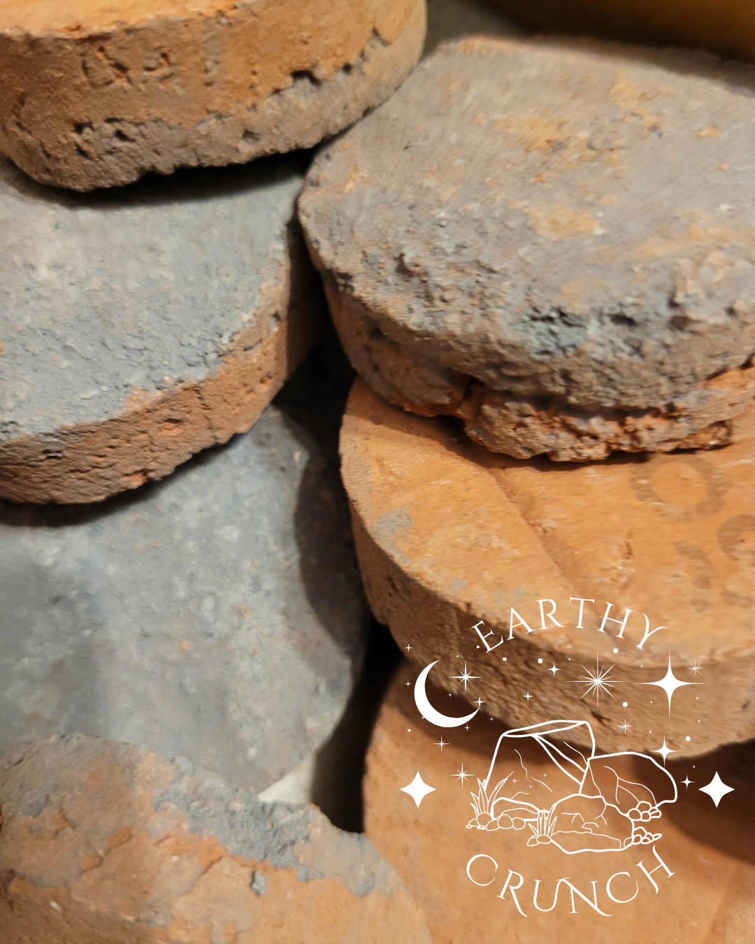 Ember Pucks - Dryfruit and Red Nak (x2) - Smoky Iron-rich Indian clay treats