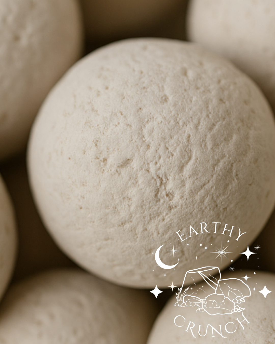White Slate Balls with crumbs (x4) - Indian Shale Stone treats