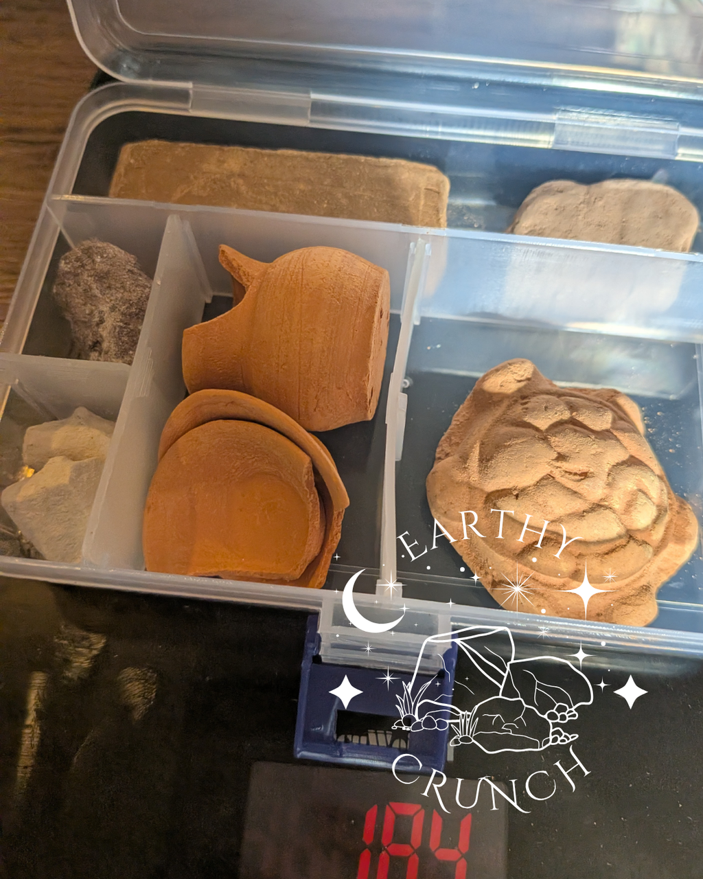 All Latin American Clay Experience Sampler – Stash Box included - Edible terracottas, dirts, barros terrones, and kaolins from across Latin America